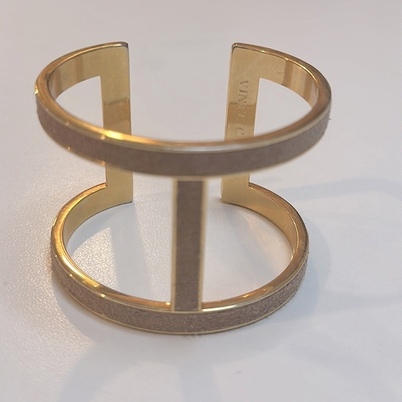 🆕 VINCE CAMUTO Cuff Bracelet - Picture 7 of 8